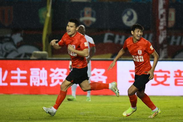 开云体育入口-【中超】程长城闪击制胜严智宇救险 亚泰1比0蓉城