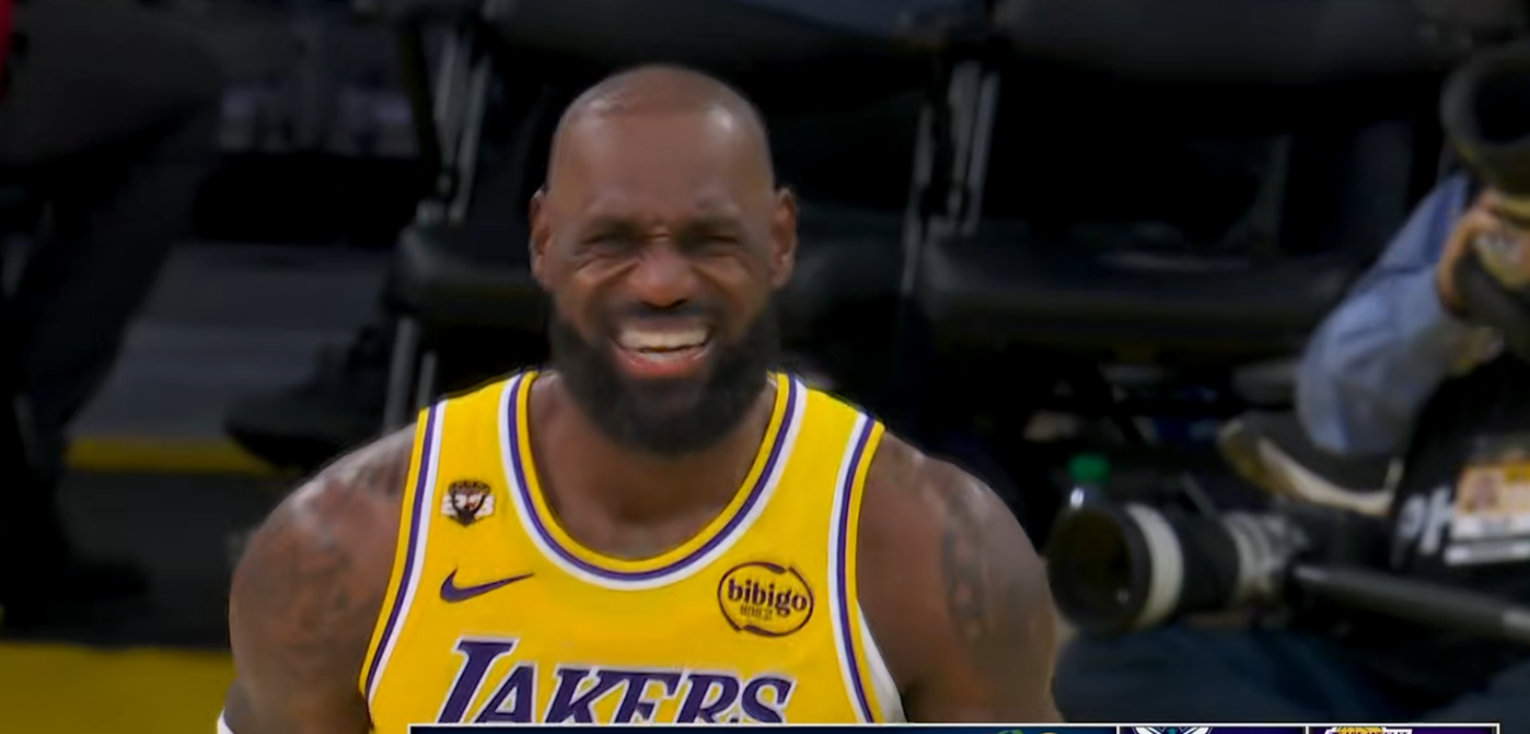 开云体育-黄蜂18分赢湖人，却也失去了跟詹皇拥抱的机会！老詹生气扭头就走